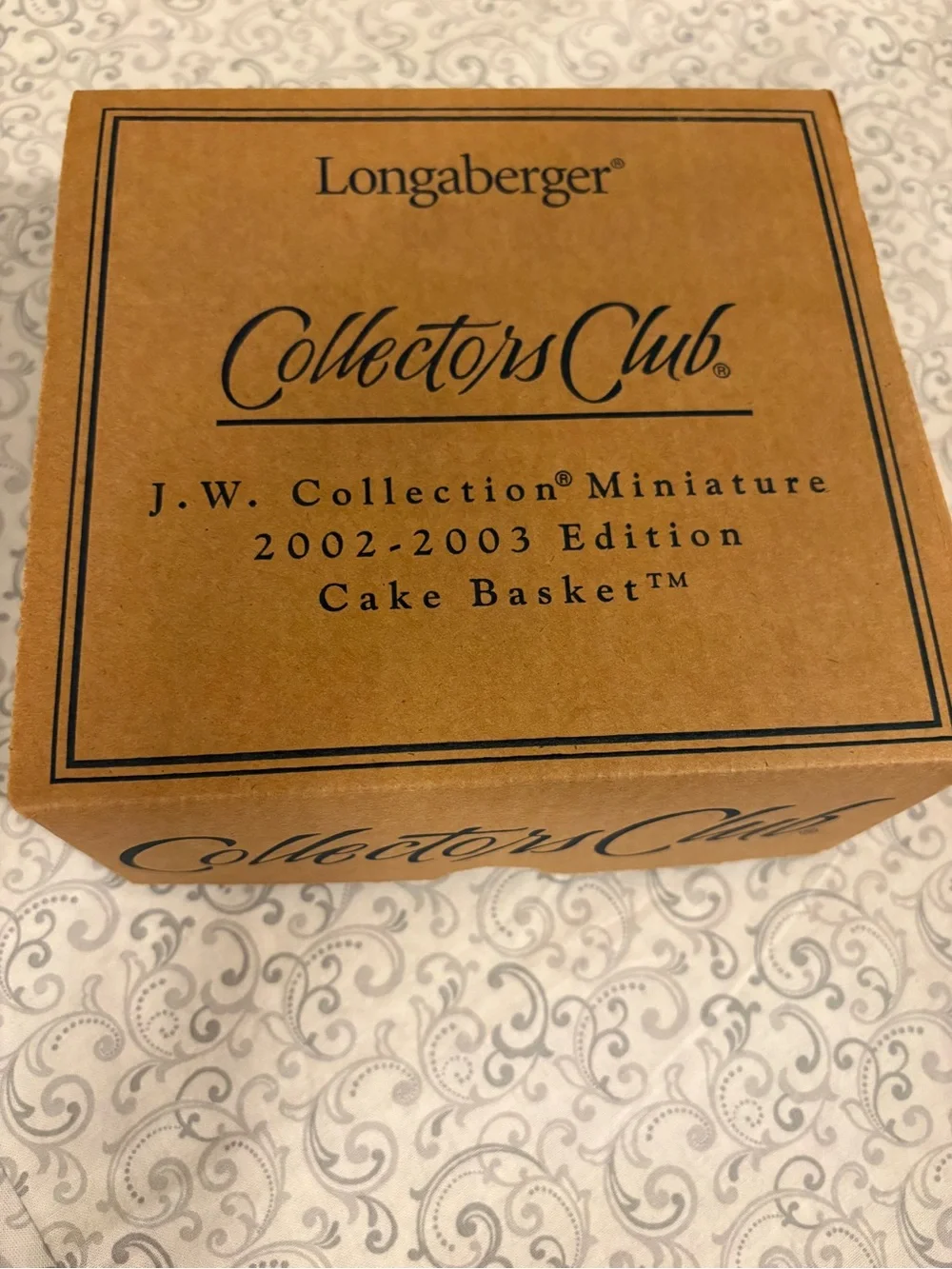 2002-2003 Longenburger Collectors Club JW Miniature Cake Basket - Picture 6 of 10
